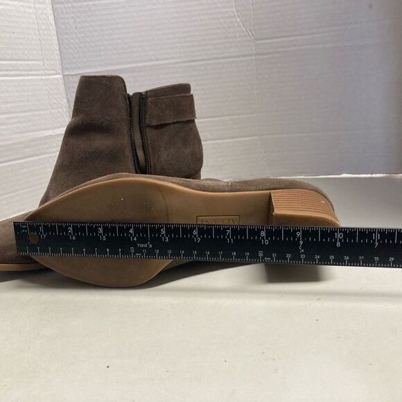 ALFANI Adison  Women’s Suede Leather Brown Booties Size 9.5 M 2” heel - Picture 9 of 12
